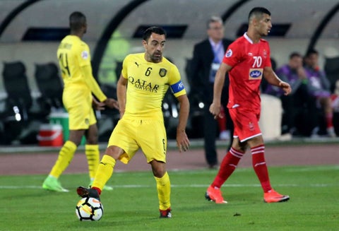 Xavi Hernández anuncia su retiro