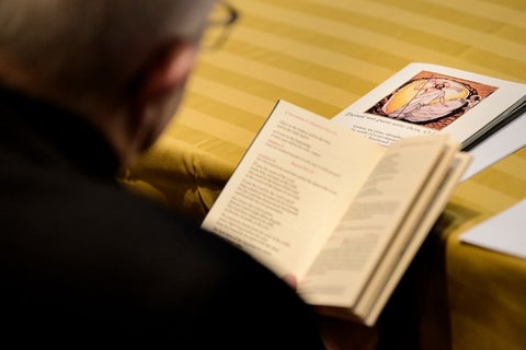 Sacerdote falso