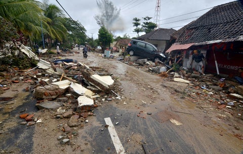 Tsunami Indonesia