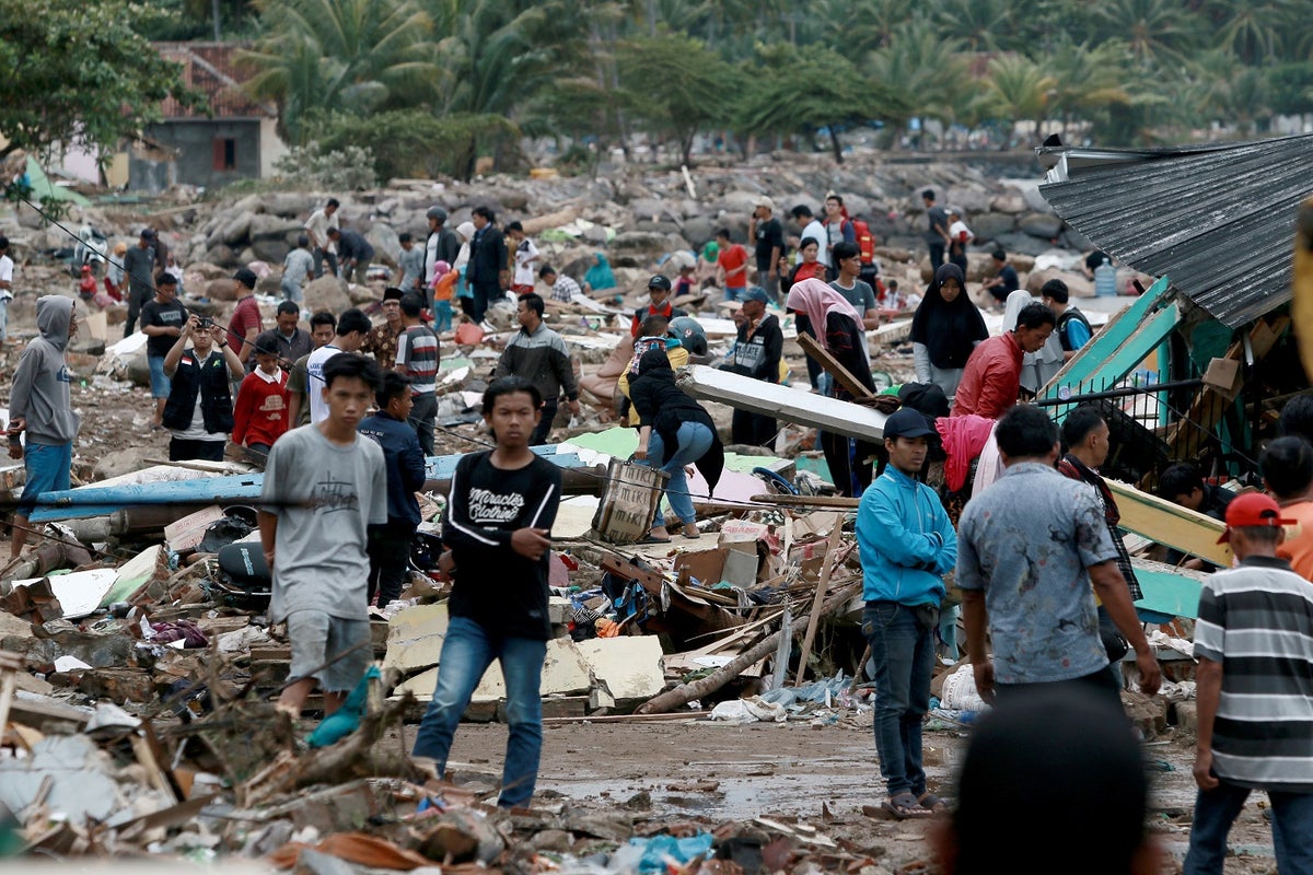 Tsunami Indonesia