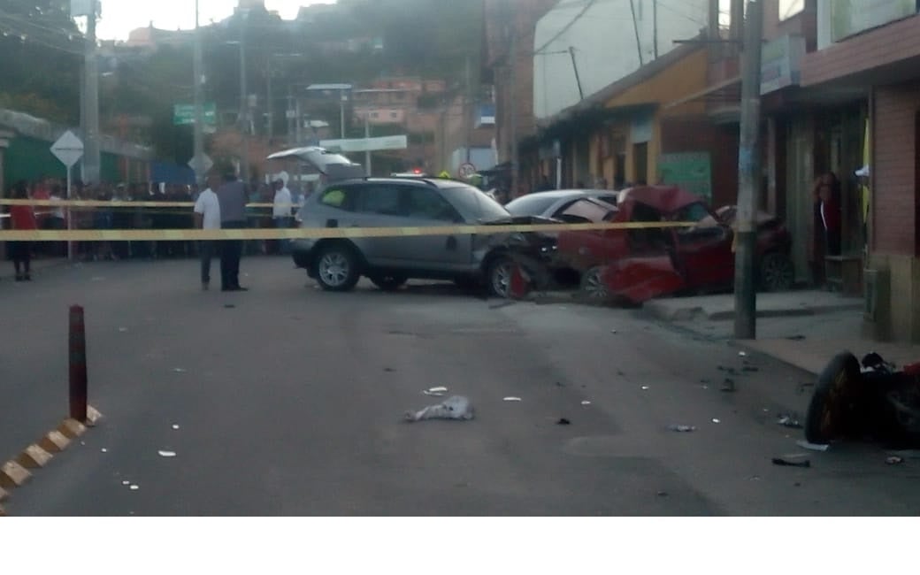 Accidente deja un muerto y seis heridos en Ubaté