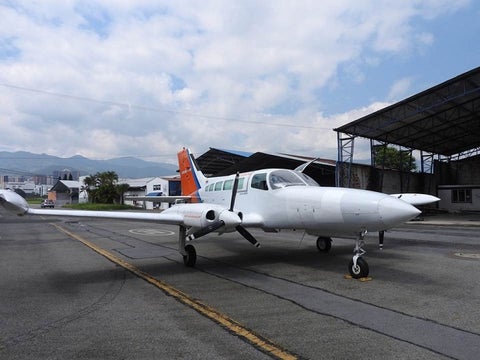 Foto referencial aeronave.