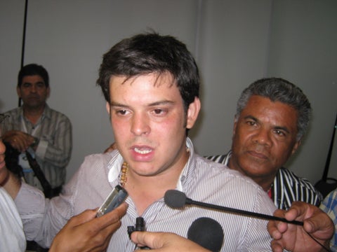 Alejandro Lyons de la Espriella se entregó en principios del pasado mes de noviembre .