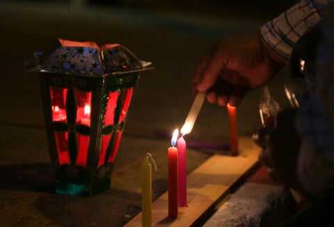 El Día de las Velitas está asociado a una celebración religiosa.