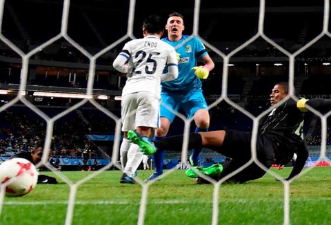 Yasushi Endo humillando a Nacional con su gol de taco