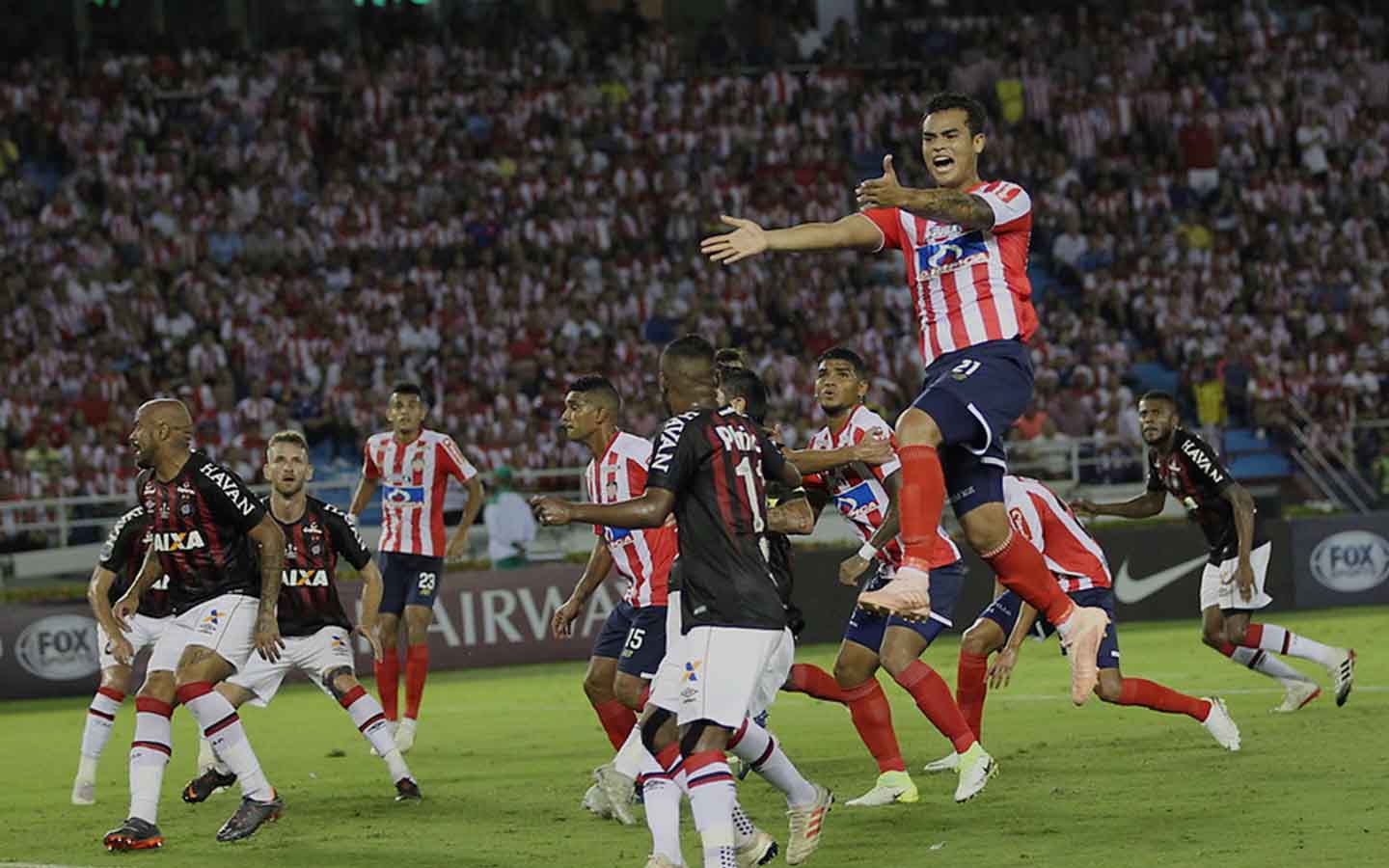 Junior vs Paranaense