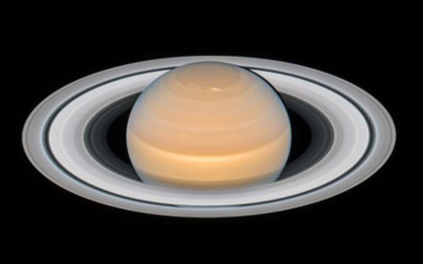 Saturno