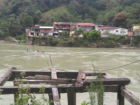 Suspendida la pesca y la minería en Puerto Valdivia por temor a una nueva emergencia en Hidroituango