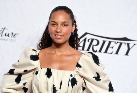 La cantante Alicia Keys será la presentadora oficial de los premios Grammy 2019.