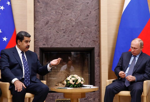 Los presidentes Nicolás Maduro y Vladimir Putin, de Venezuela y Rusia, respectivamente, el 5 de diciembre de 2018 en Moscú