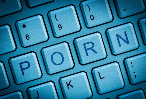 Empleados usan su pc para ver pornografía