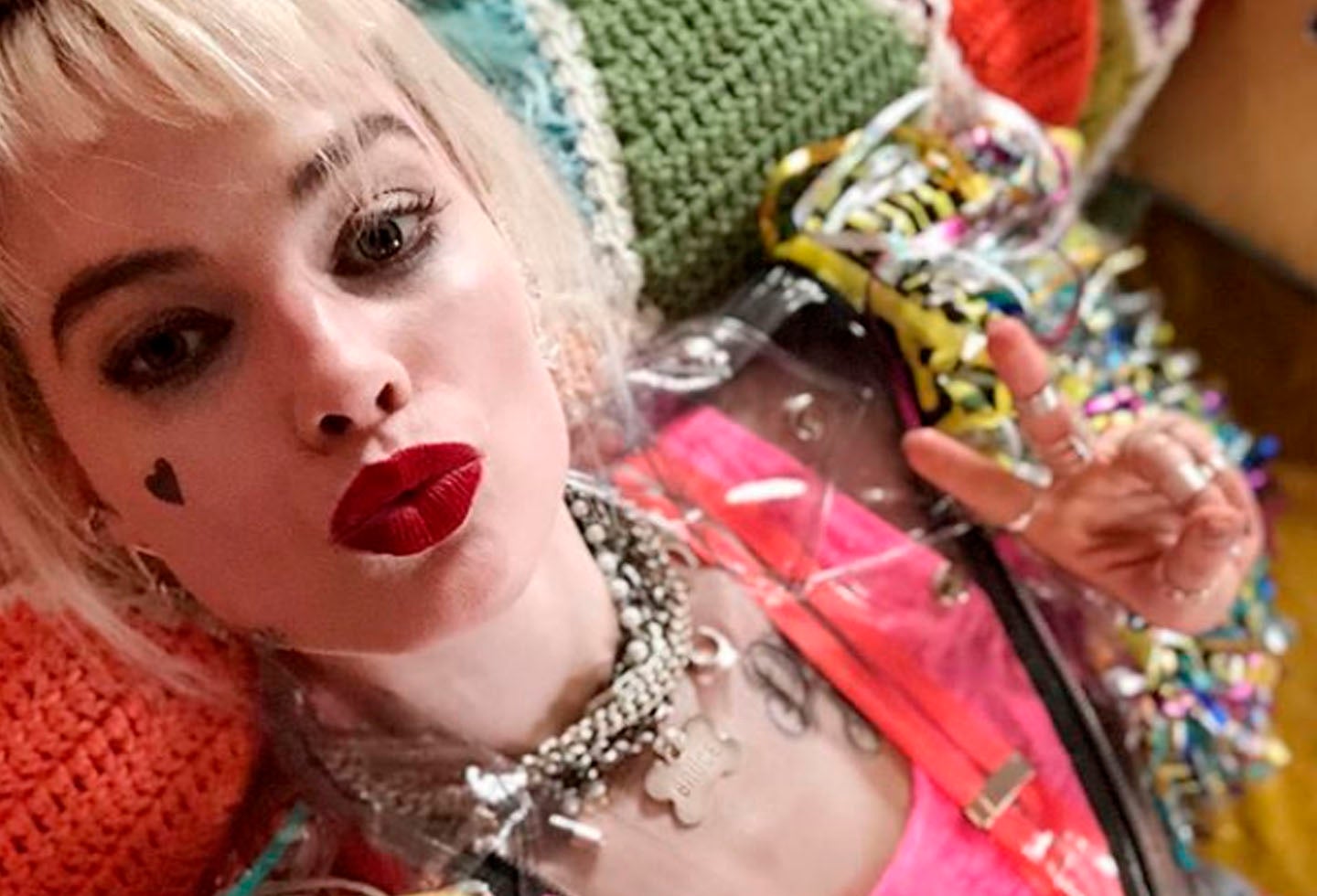 La actriz fue fotografiada durante el rodaje de la cinta que llegará a la pantalla en 2020.