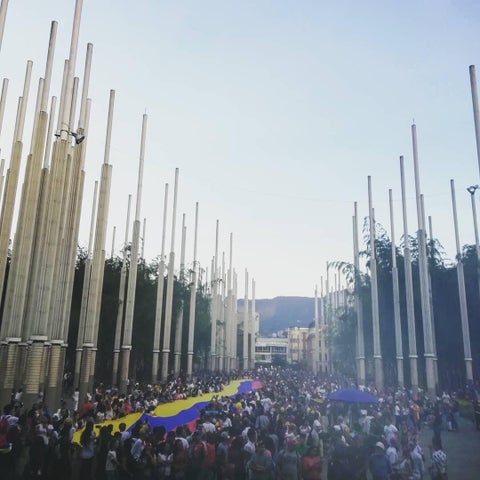Protesta de venezolanos en el Parque de las Luces en Medellín
