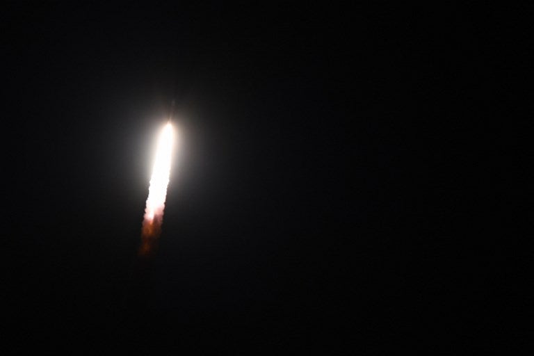 Lanzamiento de Cohete al espacio