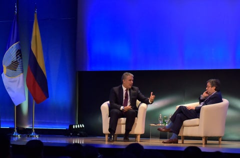 Presidente Iván Duque y el presidente del BID, Luis Alberto Moreno.