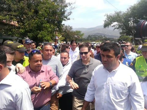 Marco Rubio, senador de La Florida, visitando la zona de frontera colombo-venezolana