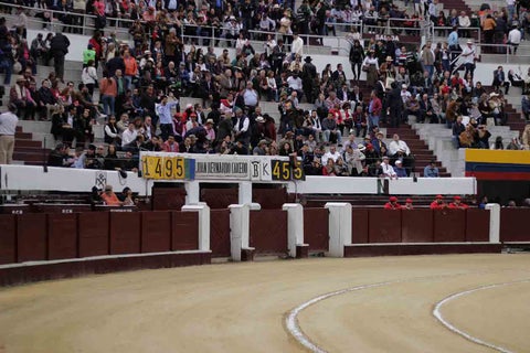 Primera corrida de la temporada en la Santamaría