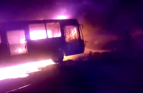 INCENDIO PARQUEADERO SITP