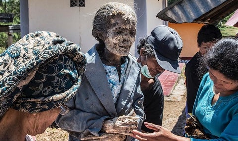 Momias en Indonesia