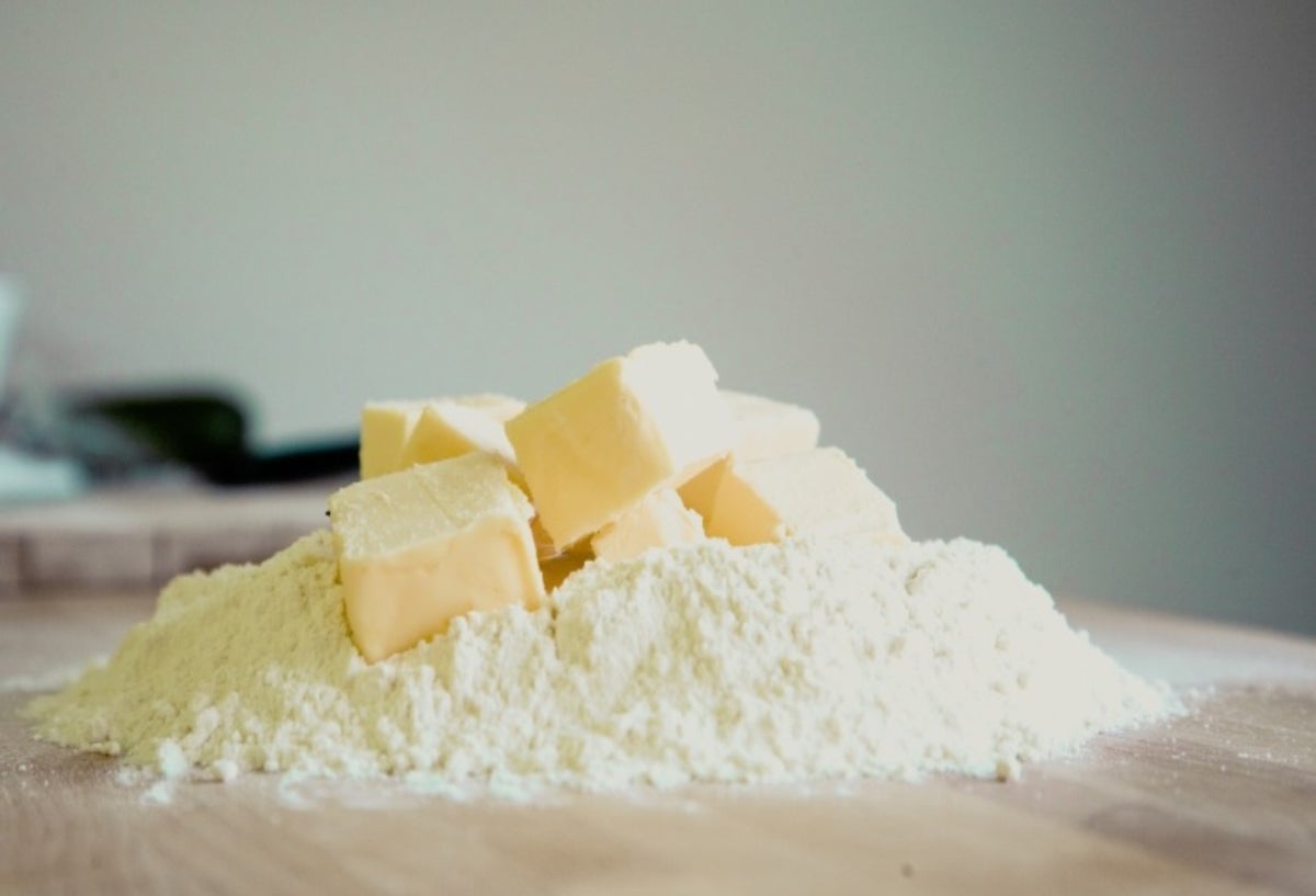 Los jóvenes crean proteína de levadura que sirve para fabricar cualquier producto lácteo.