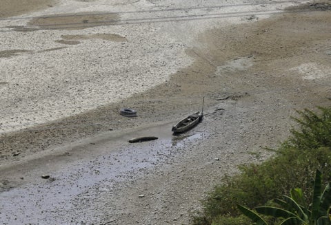 Cause del río Cauca tras el cierre de la segunda compuerta de Hidroituango