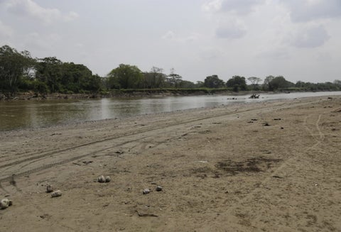 Cause del río Cauca tras el cierre de la segunda compuerta de Hidroituango
