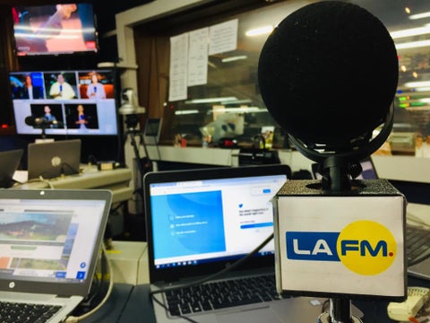 Cabina de La FM