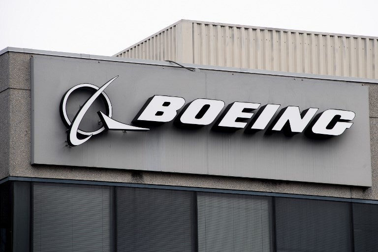 Fachada de una sede de Boeing