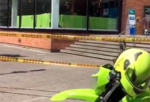 El Carulla de la Cale 116 con carrera 15 donde fue asesinado un ciudadano