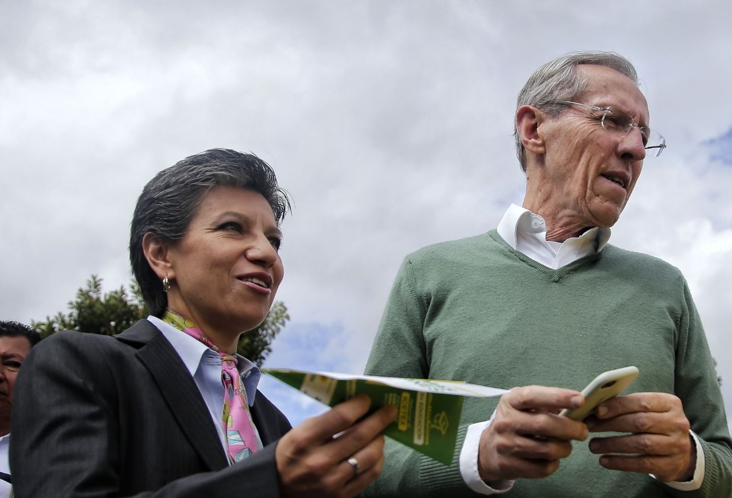Claudia López y Antonio Navarro