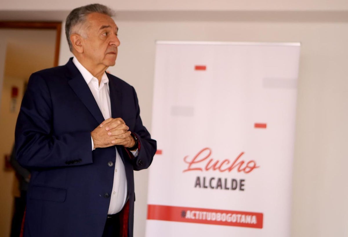 En rueda de prensa este miércoles, Lucho Garzón anunció oficialmente su candidatura a la Alcaldía de Bogotá por el movimiento ‘Actitud Bogotana'.