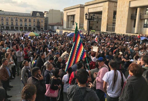 Plantón en la Plaza de Bolívar por la JEP