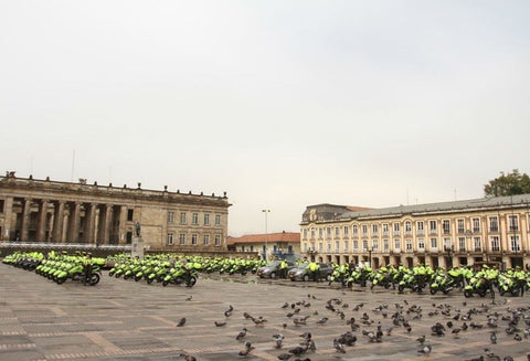 Policías en Bogotá