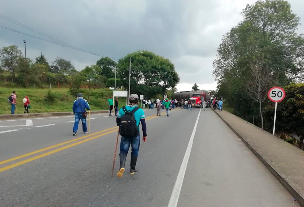La Vía Panamericana, bloqueada por comunidades indígenas