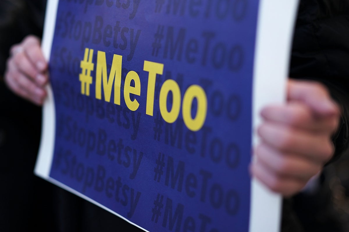 #MeToo movimiento contra la agresión sexual y el acoso sexual