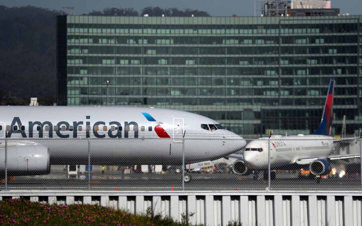 Airlines Boeing 737, de American Airlines y Delta