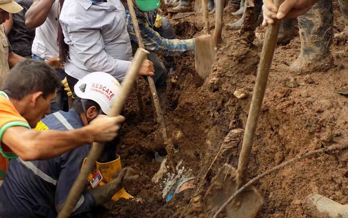 Labores de rescate en el Cauca
