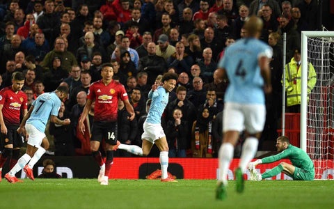 Manchester City derrotó al Mánchester United