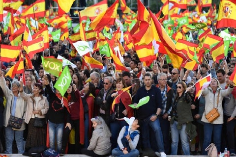 España vota para elegir Congreso