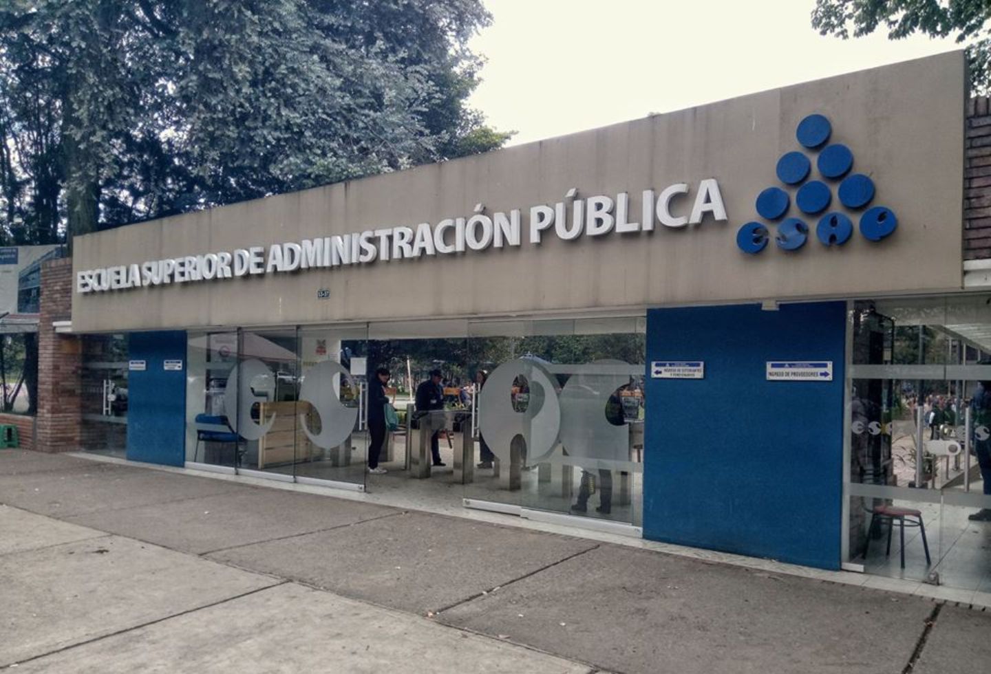 Los fiscales a cargo del caso indagan la contratación personal de la ESAP y una supuesta tercerizacion laboral.