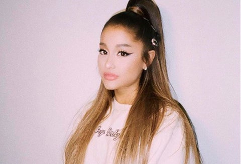 La cantante cerró uno de los carteles más latinos de la historia del festival.