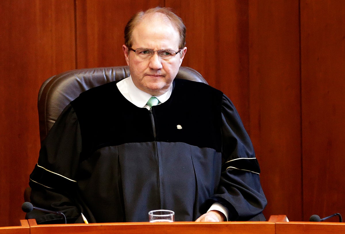 José Leonidas Bustos, expresidente de la Corte Suprema de Justicia