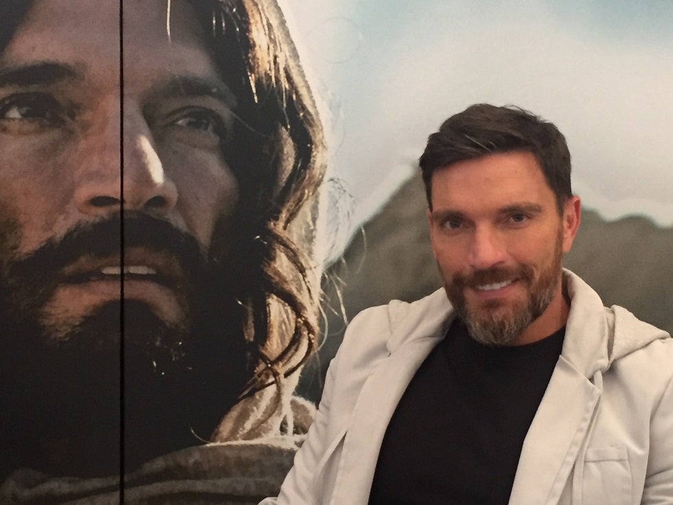 El actor Julián Gil interpreta a Jesús de Nazaret