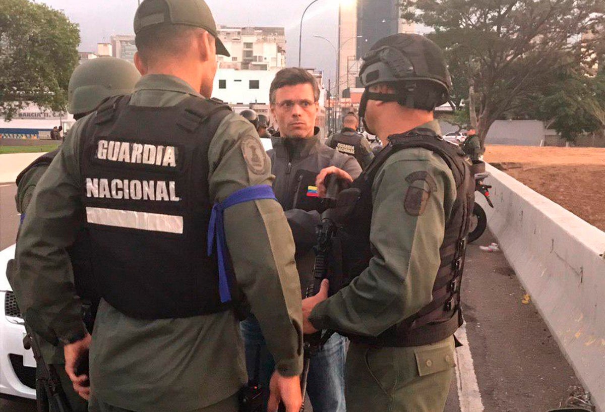 Leopoldo López, opositor venezolano, en Caracas tras recuperar su libertad
