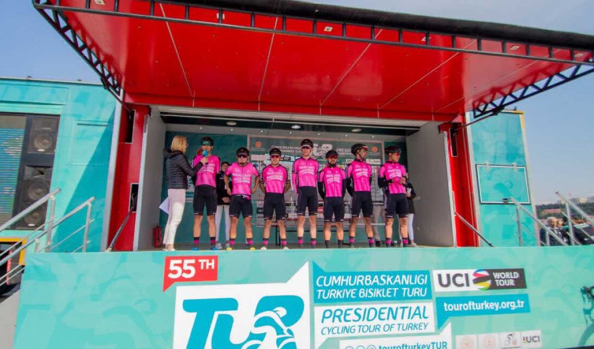 Team Manzana Postobón