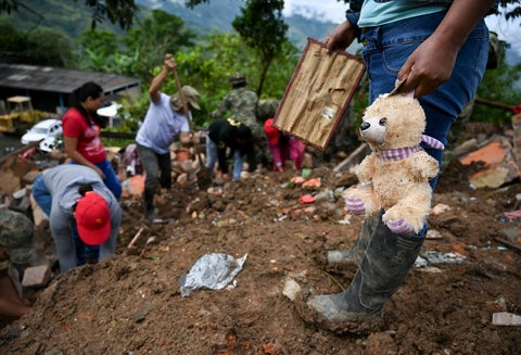 Rosas (Cauca) en medio de la remoción de escombros tras el deslizamiento