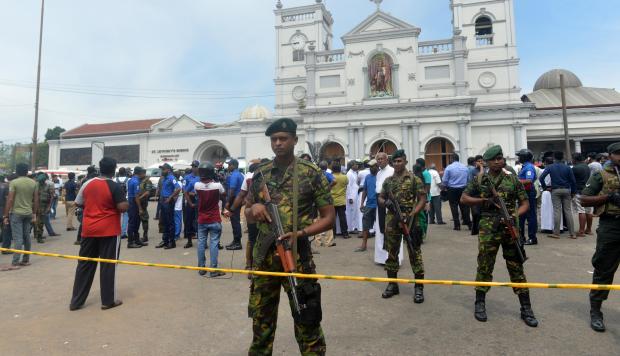156 muertos por explosiones en iglesias y hoteles de Sri Lanka