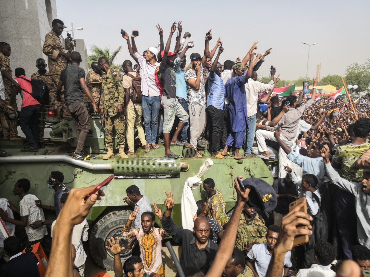 Cae del poder Omar al Bashir en Sudán