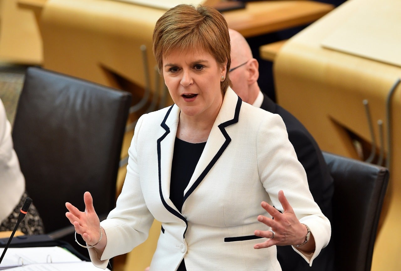 La primera ministra de Escocia, Nicola Sturgeon, impulsará un referéndum de independencia del Reino Unido