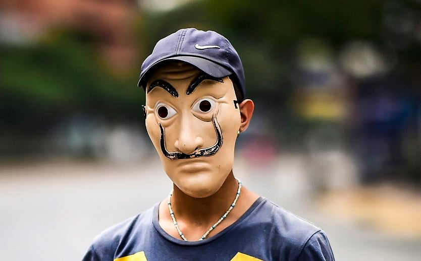 Mascara de Salvador Dalí